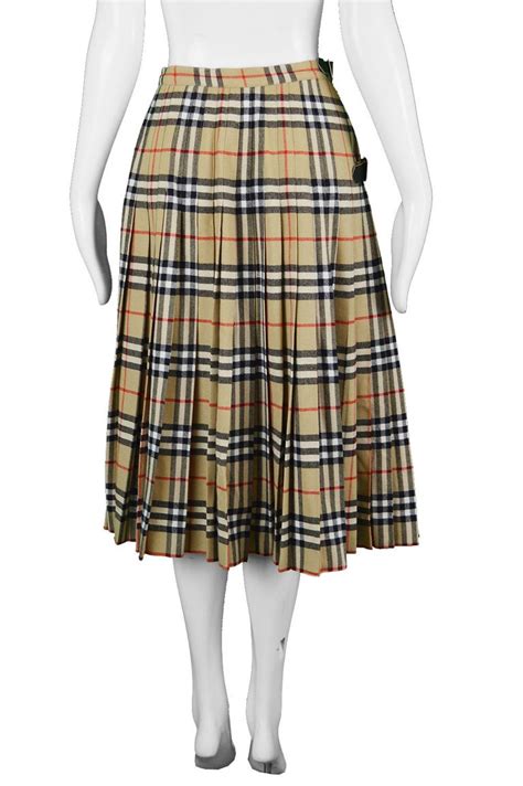 burberry skirt vintage